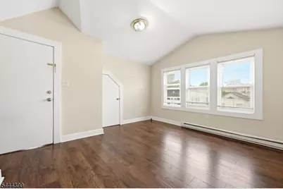 74 Smith St, Newark, NJ 07106 - Photo 35