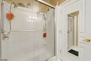 520 Victor St, Saddle Brook Township, NJ 07663 - Photo 15
