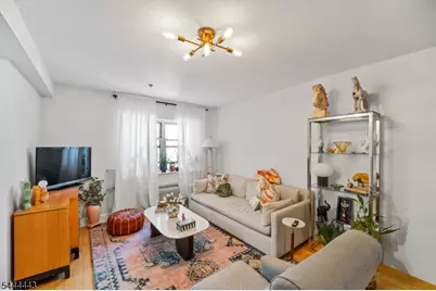 70 S Munn Ave #401, East Orange, NJ 07018 - Photo 3