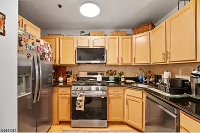 70 S Munn Ave #401, East Orange, NJ 07018 - Photo 5