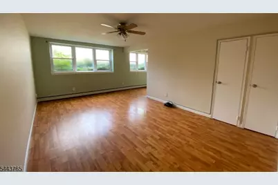 35 So Willow St #A1, Montclair, NJ 07042 - Photo 5