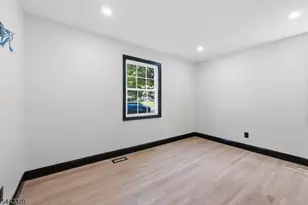 10 Hilsinger Rd, Parsippany, NJ 07878 - Photo 25