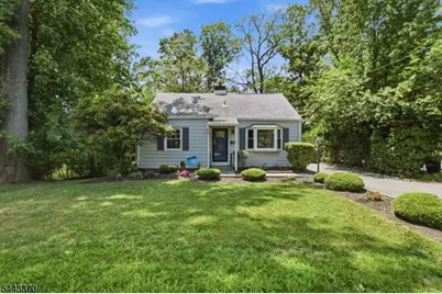 10 Hilsinger Rd, Parsippany, NJ 07878 - Photo 3