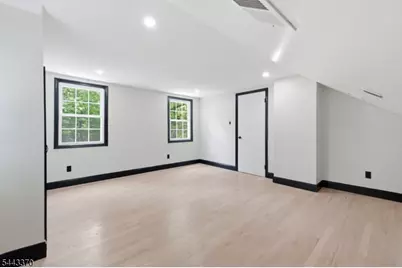 10 Hilsinger Rd, Parsippany, NJ 07878 - Photo 31