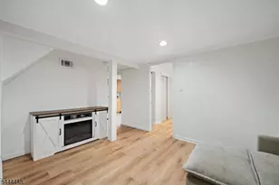 101 John St, Clifton, NJ 07013 - Photo 17