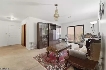1906 Paterson Plank Rd #3D, North Bergen, NJ 07047 - Photo 11