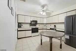 1906 Paterson Plank Rd, North Bergen, NJ 07047 - Photo 9