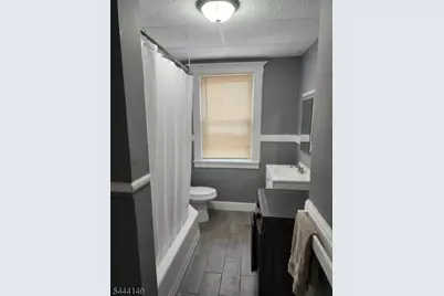 19 Cloverhill Pl, Montclair, NJ 07042 - Photo 7