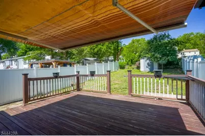 15 Van Wagoner Ave, Clifton, NJ 07013 - Photo 9