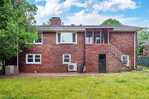 68 Bentley Rd, Cedar Grove, NJ 07009 - Photo 25
