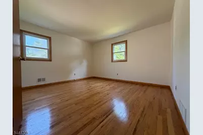 830 2nd St #830, Dunellen, NJ 08812 - Photo 5