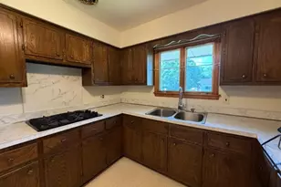 830 2nd St, Dunellen, NJ 08812 - Photo 17