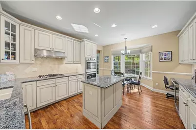 79 Mackenzie Lane South, Denville Twp., NJ 07834 - Photo 11