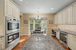 79 MacKenzie Ln S, Denville Twp., NJ 07834 - Photo 21
