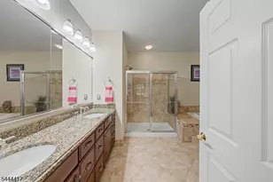 79 MacKenzie Ln S, Denville Twp., NJ 07834 - Photo 25
