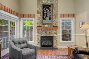 79 MacKenzie Ln S, Denville Twp., NJ 07834 - Photo 17