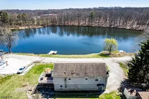 106 Starlight Rd, West Milford, NJ 07480 - Photo 3