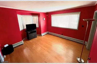 91 Clinton St, Rahway, NJ 07065 - Photo 5