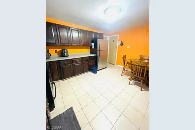 91 Clinton St, Rahway, NJ 07065 - Photo 9