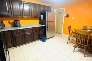 91 Clinton St, Rahway, NJ 07065 - Photo 9