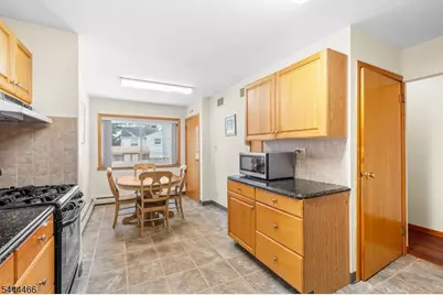23 Inman Pl, North Arlington, NJ 07031 - Photo 11