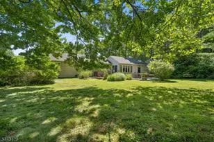 203 Dorchester St, Hanover Township, NJ 07981 - Photo 25