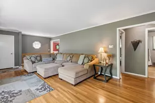 203 Dorchester St, Hanover Township, NJ 07981 - Photo 3