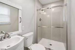 203 Dorchester St, Hanover Township, NJ 07981 - Photo 15