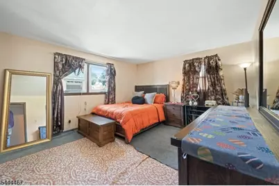137 Day St, Clifton, NJ 07011 - Photo 9