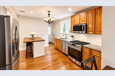 63 Princeton St, Clifton, NJ 07014 - Photo 5
