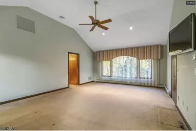 88 Van Blarcom Ln, Wyckoff Township, NJ 07481 - Photo 17