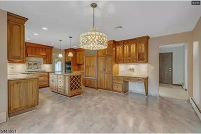 88 Van Blarcom Ln, Wyckoff Township, NJ 07481 - Photo 11
