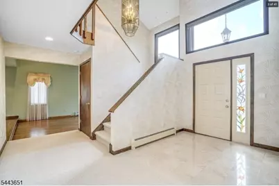 88 Van Blarcom Ln, Wyckoff Township, NJ 07481 - Photo 7