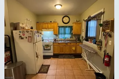 123 Western Pkwy, Irvington, NJ 07111 - Photo 3