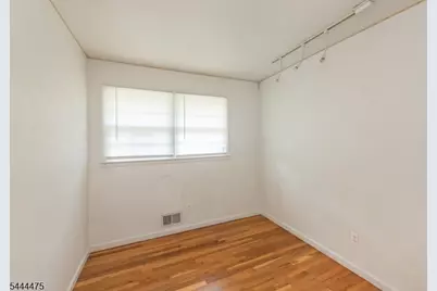 29 Downstream Dr, Mount Olive, NJ 07836 - Photo 5