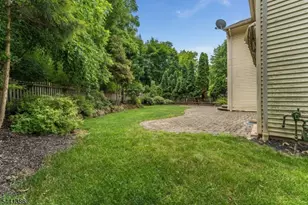 16 Woodland Terrace, Bloomsbury, NJ 08804 - Photo 3