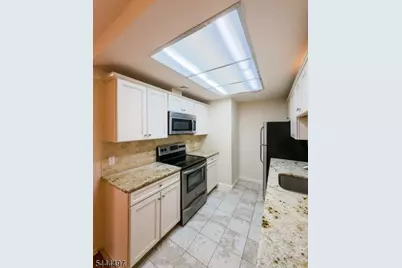 227A Manchester Ln, Monroe Township, NJ 08831 - Photo 7