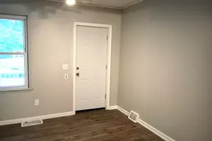 639 S Main St, Phillipsburg, NJ 08865 - Photo 5