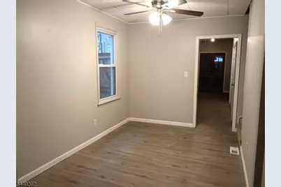 639 S Main St, Phillipsburg, NJ 08865 - Photo 9