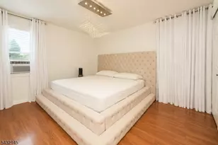 88 Manchester Pl, Newark, NJ 07104 - Photo 7