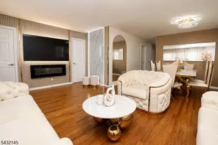 88 Manchester Pl, Newark, NJ 07104 - Photo 3