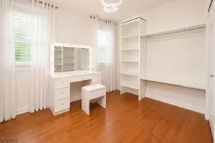 88 Manchester Pl, Newark, NJ 07104 - Photo 9