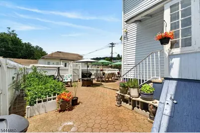 583 Somerset St, North Plainfield, NJ 07060 - Photo 37
