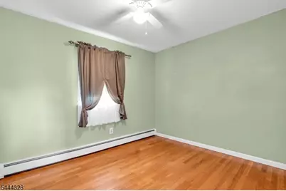 7 Cayuga Ave, Rockaway Township, NJ 07866 - Photo 19