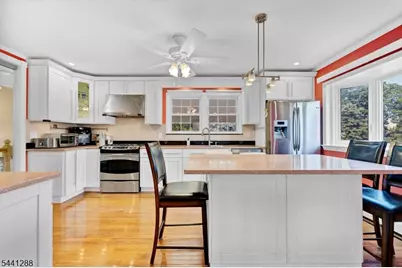 111 Walton Ave, Union Township, NJ 07083 - Photo 13