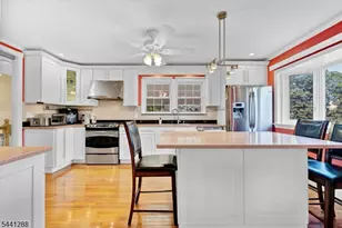 111 Walton Ave, Union Township, NJ 07083 - Photo 13
