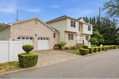 580 Center St, Kenilworth, NJ 07033 - Photo 39