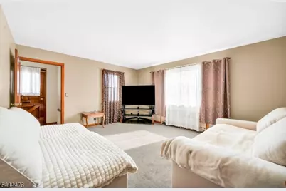 95 E 7th St, Clifton, NJ 07011 - Photo 11