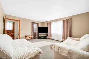 95 E 7th St, Clifton, NJ 07011 - Photo 11