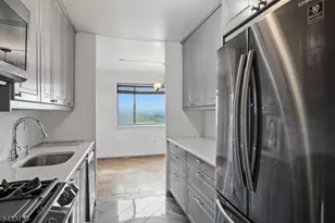 275 Prospect St, East Orange, NJ 07017 - Photo 21